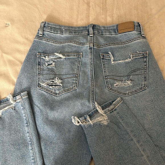 AE Stretch Curvy Super High-Waisted Baggy Straight Jean Size 4 - Picture 5 of 5